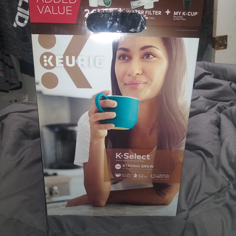Coffee Machine (Keurig) K-Select - Picture 3 of 4